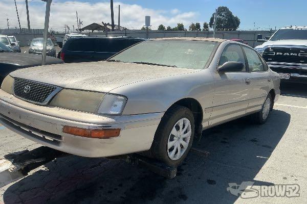 Photo of 1997 Toyota Avalon