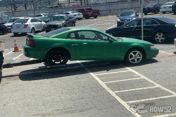 Photo of 2000 Ford Mustang