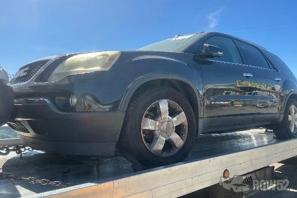 Photo of 2008 GMC Acadia