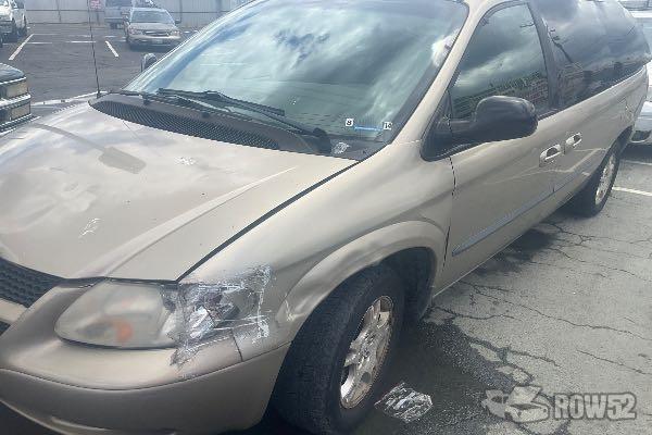 Photo of 2002 Dodge Grand Caravan