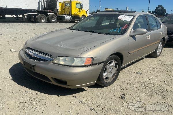 Photo of 2001 Nissan Altima