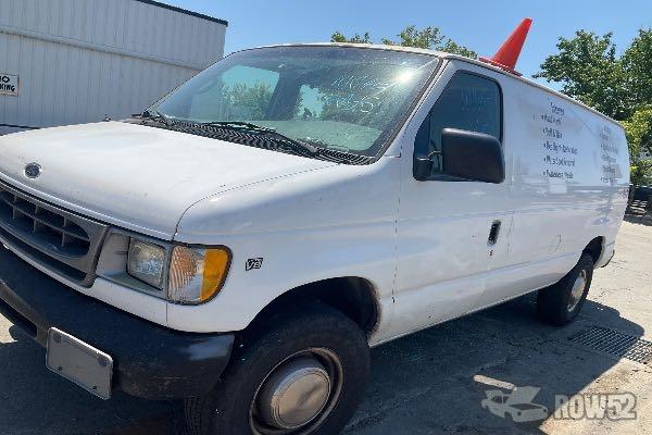 Photo of 2001 Ford Econoline