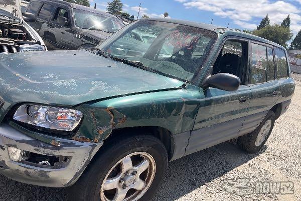 Photo of 1998 Toyota Rav4