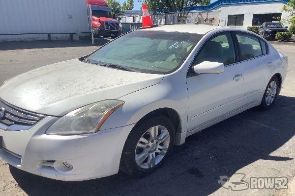 Photo of 2010 Nissan Altima