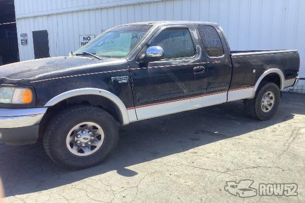 Photo of 1999 Ford F-250