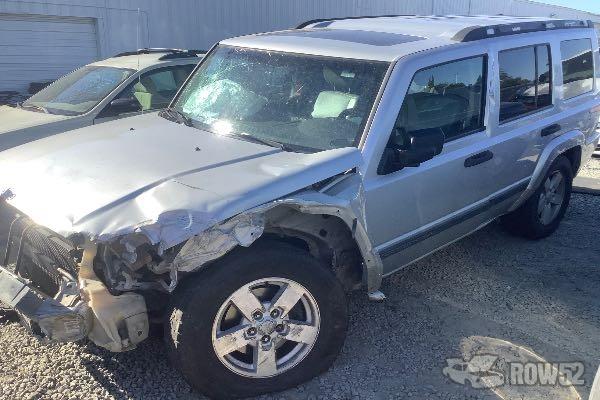 Photo of 2006 Jeep Commander