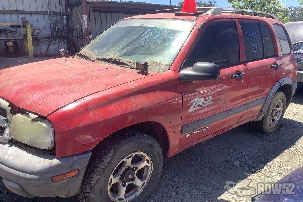 Photo of 2001 Chevrolet Tracker