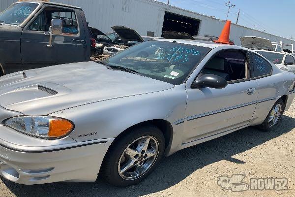 Photo of 2004 Pontiac Grand Am