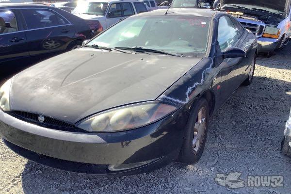 Photo of 1999 Mercury Cougar