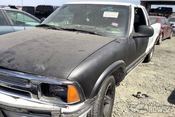 Photo of 1996 Chevrolet S10 Pickup