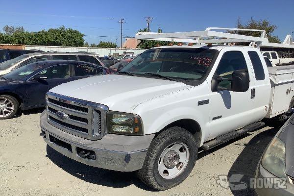 Photo of 2005 Ford F-350 SD