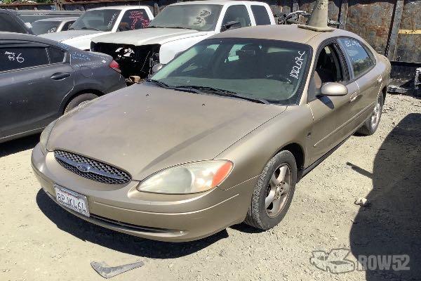 Photo of 2000 Ford Taurus