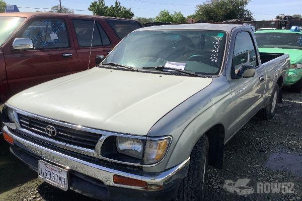 Photo of 1996 Toyota Tacoma