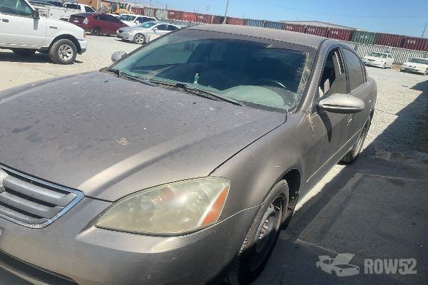 Photo of 2003 Nissan Altima