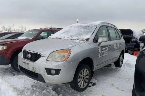 Photo of 2012 Kia Rondo