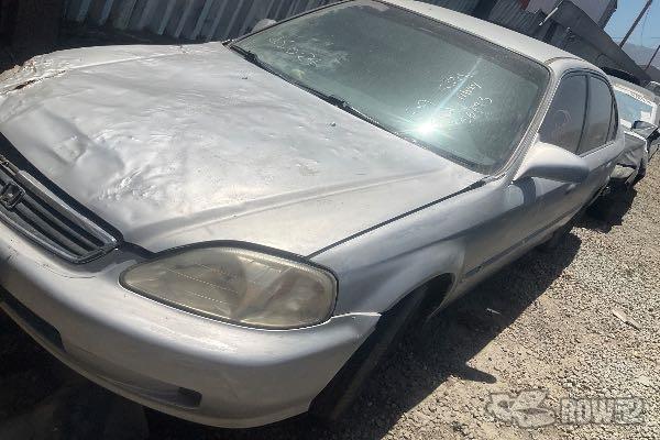 Photo of 1999 Honda Civic