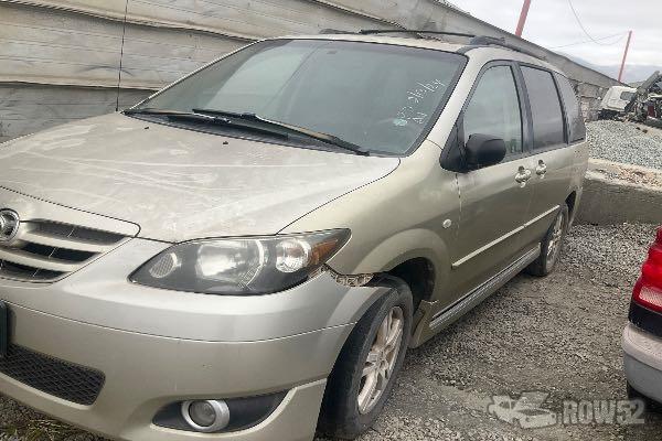 Photo of 2004 Mazda MPV