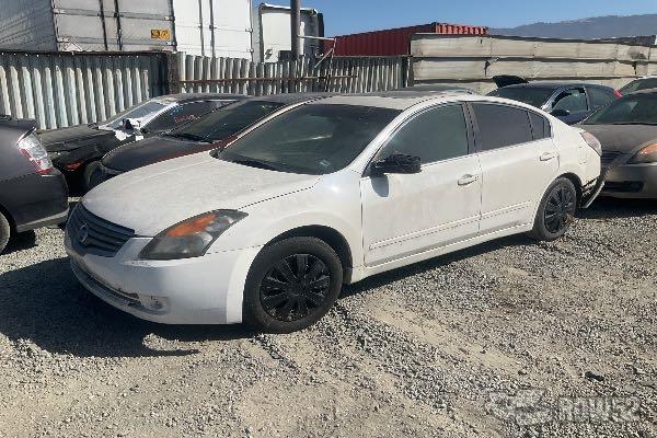 Photo of 2010 Nissan Altima