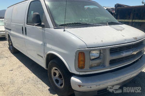 Photo of 2000 Chevrolet Express