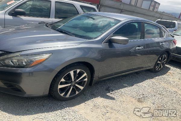 Photo of 2016 Nissan Altima