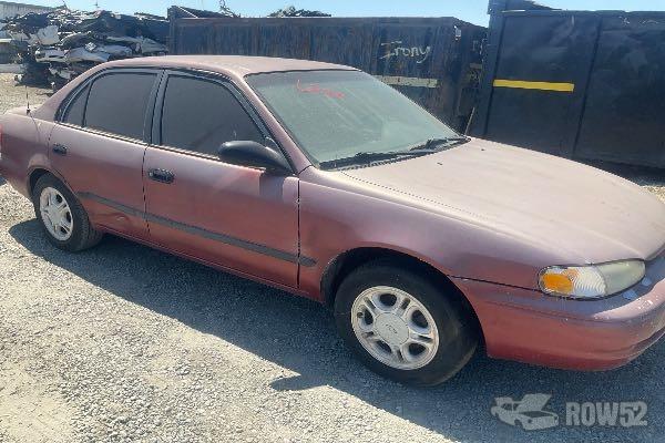 Photo of 1998 Chevrolet Prizm