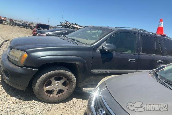 Photo of 2004 Chevrolet Trailblazer