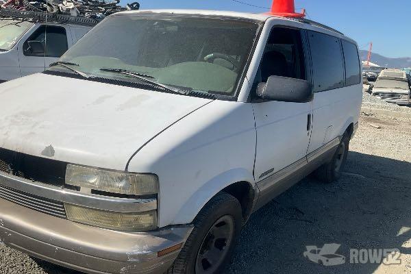 Photo of 1998 Chevrolet Astro