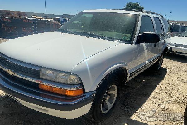 Photo of 1999 Chevrolet Blazer