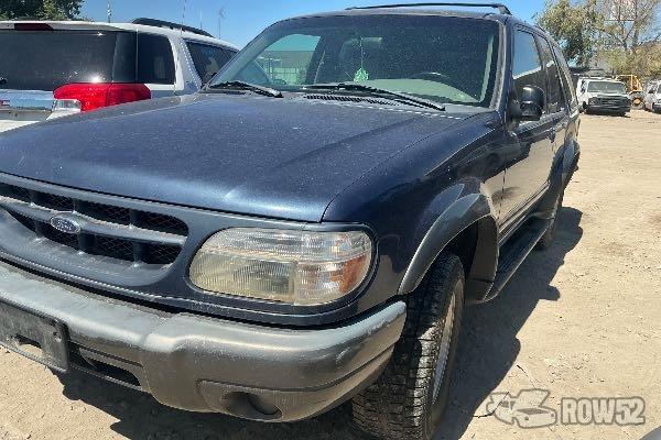 Photo of 1999 Ford Explorer