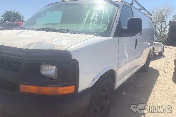 Photo of 2004 Chevrolet Express