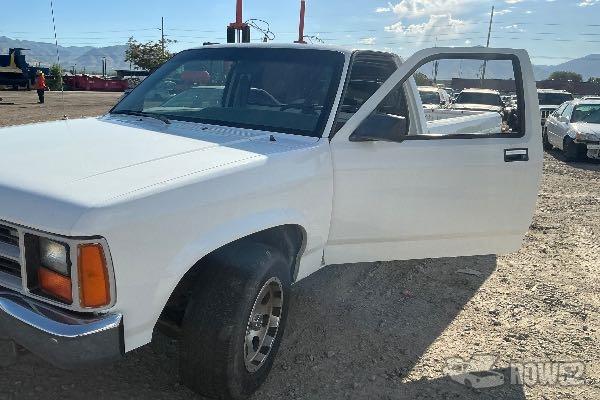 Photo of 1988 Dodge Dakota