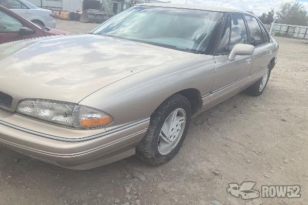 Photo of 1996 Pontiac Bonneville