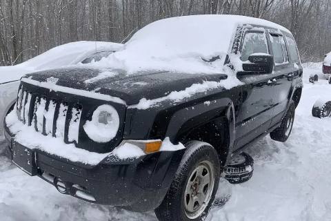 Photo of 2015 Jeep Patriot