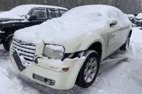Photo of 2005 Chrysler 300