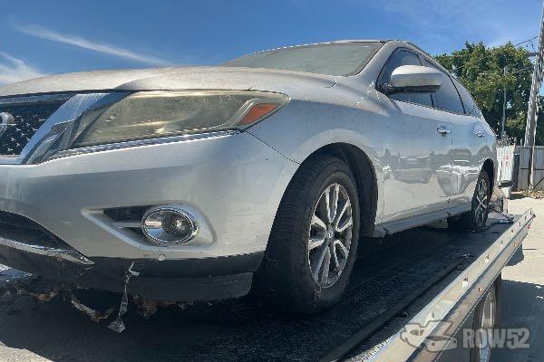 Photo of 2016 Nissan Pathfinder