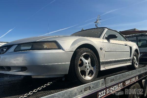 Photo of 2004 Ford Mustang