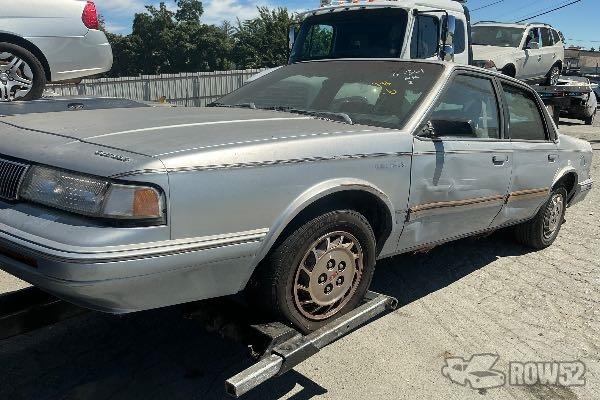Photo of 1995 Oldsmobile Cutlass Ciera