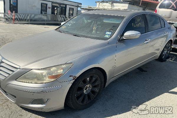 Photo of 2009 Hyundai Genesis