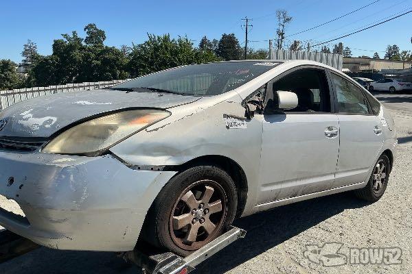 Photo of 2005 Toyota Prius