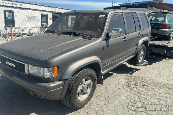 Photo of 1995 Isuzu Trooper