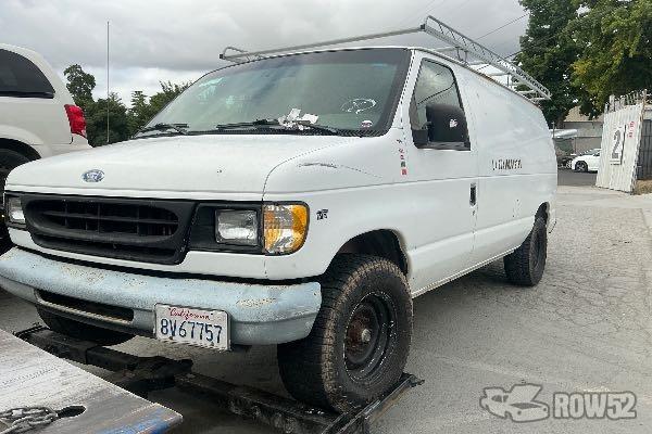 Photo of 1997 Ford Econoline