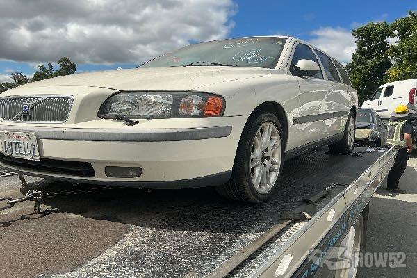 Photo of 2002 Volvo V70