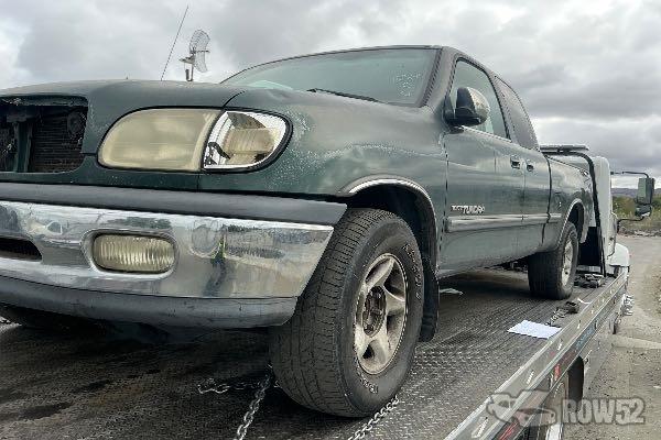 Photo of 2000 Toyota Tundra