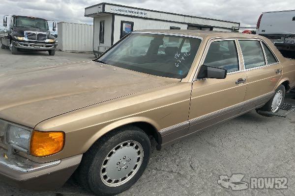 Photo of 1986 Mercedes-Benz 420