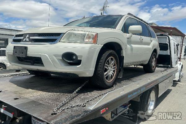 Photo of 2008 Mitsubishi Endeavor