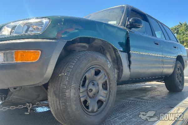 Photo of 1999 Toyota Rav4