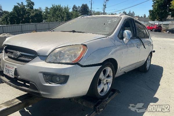 Photo of 2007 Kia Rondo