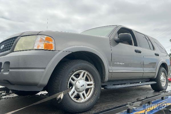 Photo of 2002 Ford Explorer