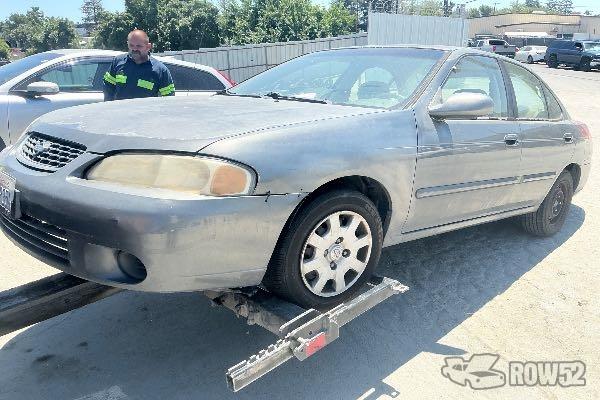 Photo of 2000 Nissan Sentra