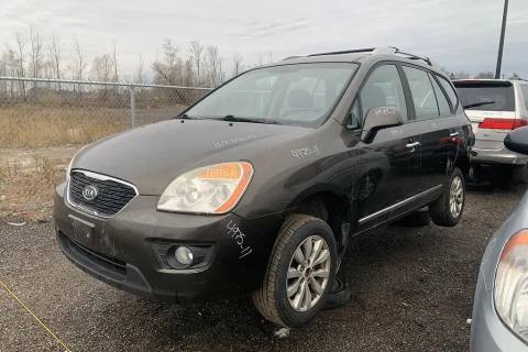Photo of 2011 Kia Rondo